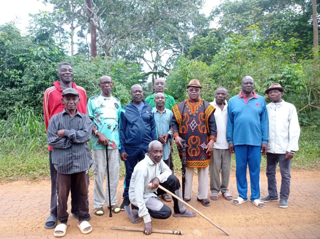  Pèlerinage Royal à Aloum II : S.M. Pr Nko’o Amvene Samuel Honore les Notables et Lance un Projet Historique
